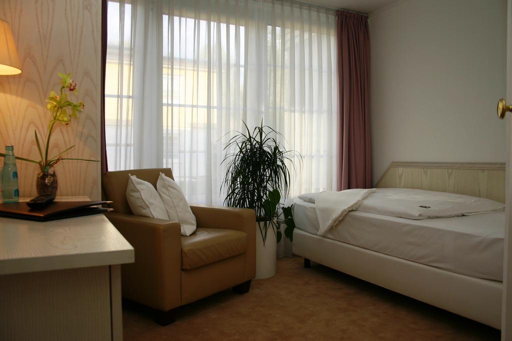 Atrium Hotel Amadeus Osterfeld Pokoj fotografie